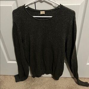 Hollister Olive Green Crew Neck Sweater